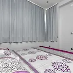 Buljan Apartment *